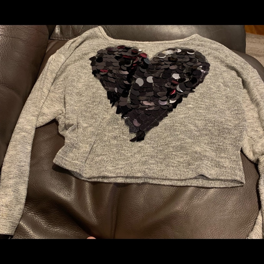 Glitter gray shirt with black heart sequins